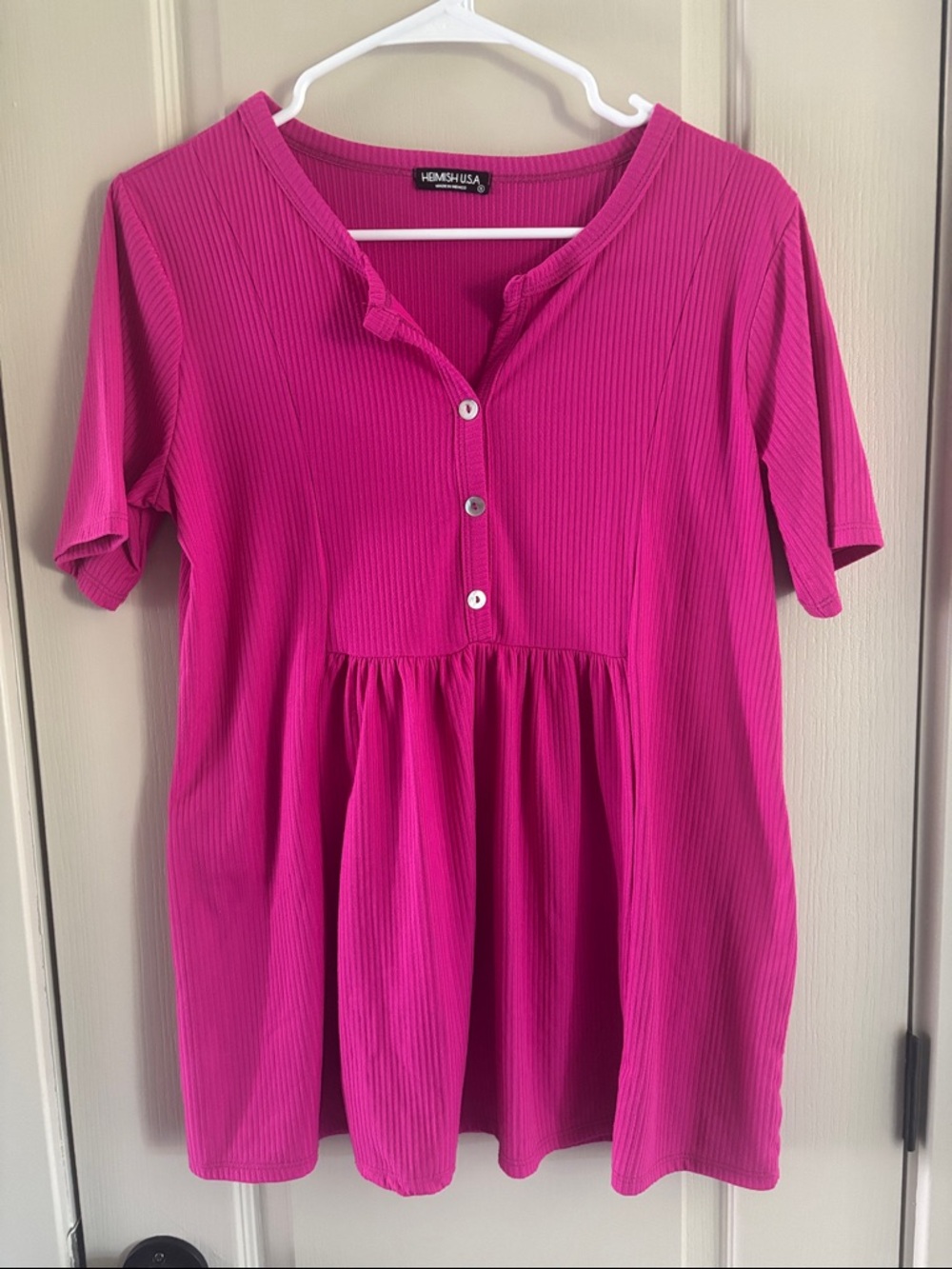 HEIMISH USA Hot Pink Ribbed Babydoll Henley Top (S)